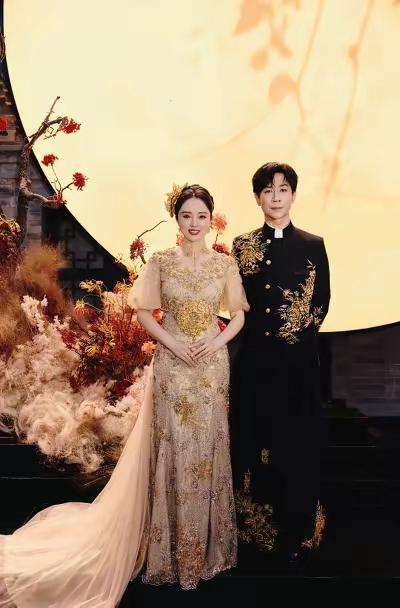 笑不活，佟丽娅发文祝福董璇新婚快乐，评论区都是唱反调的