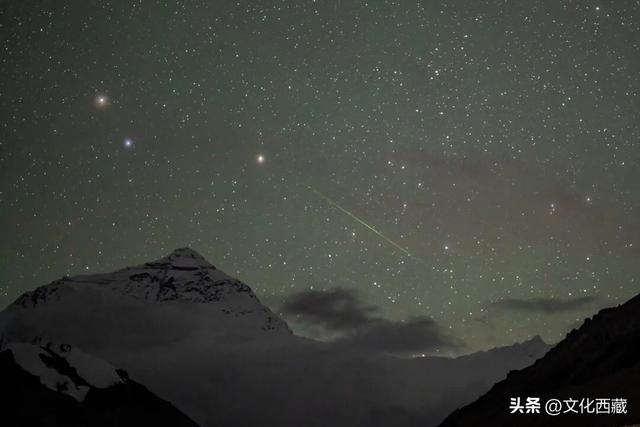 绝美！西藏的星空大片炸场！看完直接瞳孔地震！