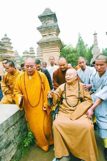 佛门CEO释永信vs佛门“经营之神”：星云大师咋管上百亿资产？