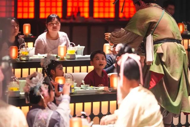 来开封，感受一秒入戏！