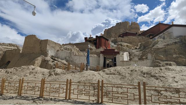 穿行在中国最短的565国道间