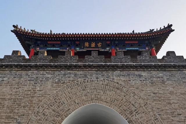 从天津，坐个绿皮火车去蓟州，寻访仅存的三大元构之一的独乐寺
