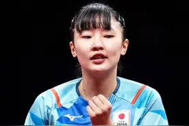 乒乓澳门赛：女单8强已出其3！张本美和大获全胜，父亲场外指导图片