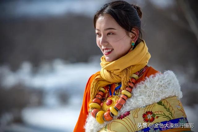 正月甘南,才是真正的信仰天堂,带你走进藏区的盛大节日--晒大佛