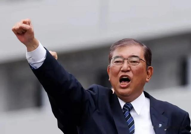 首位拒绝出席阅兵总统浮出水面，此人很特殊，中方愿意为其留座