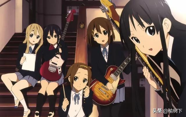 《K-ON！轻音少女》：花样少女们的别样青春，让老阿姨好生羡慕