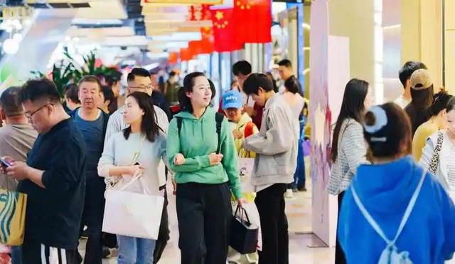 新加坡总统：中国不要自给自足，海南封关将会砸了新加坡的铁饭碗