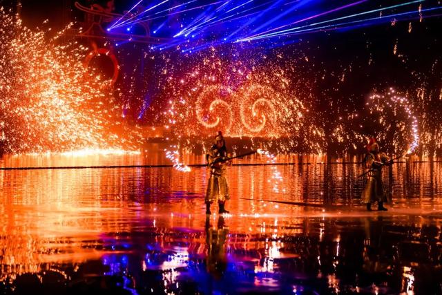 赏花灯，庆佳节！乐海神话世界华灯初上，动物王国喜气满满