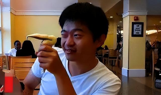 牛群也没想到，折腾半生家产尽失，如今美国毕业的儿子成晚年依靠