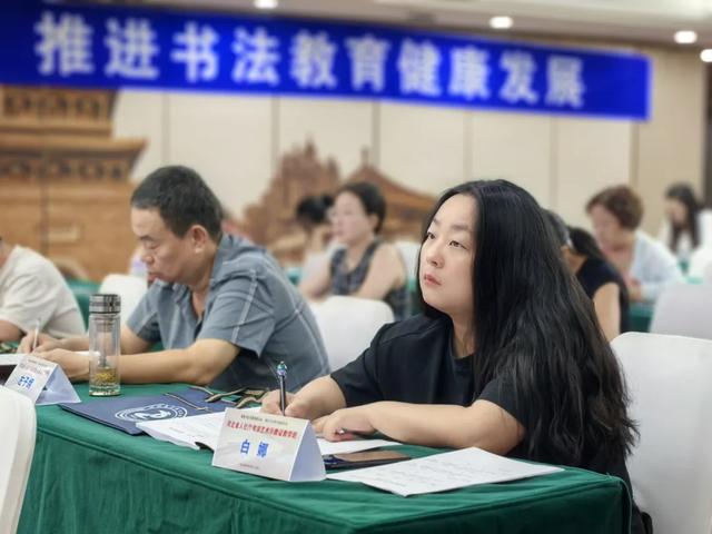 在河北能考书法艺术示教证啦！