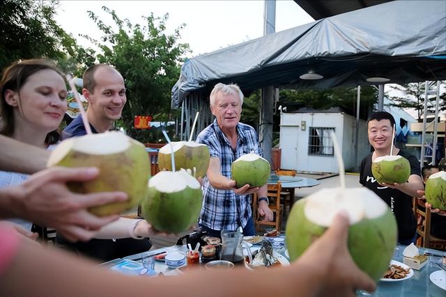 三亚变“俄罗斯后花园”？80%俄游客扎堆的真相是什么？