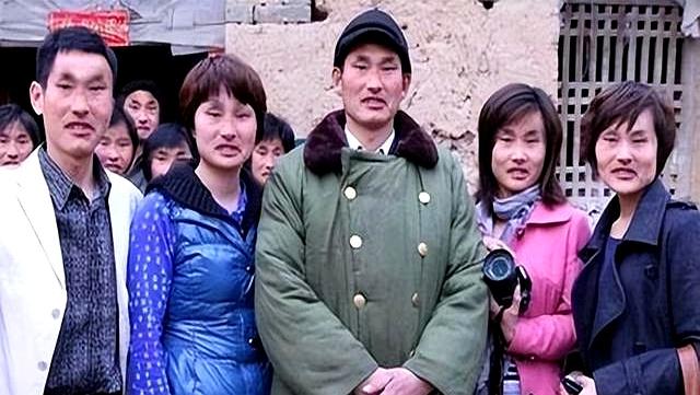 钱再多有什么用？如今56岁大衣哥的真实现状，给所有网红提了个醒