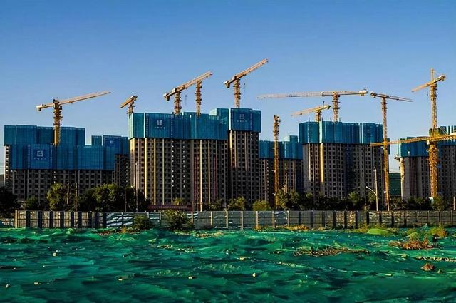 曹德旺预言成真？我国二三十层电梯房，或将面临同一个结局？