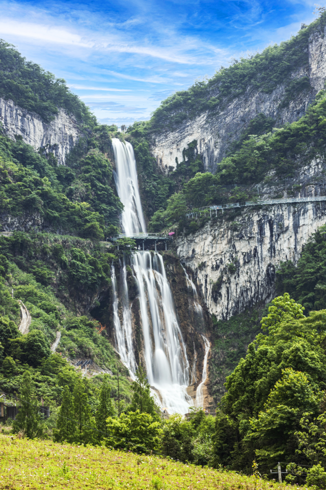 俄罗斯百万网红博主打卡黄石！这些景区即将刷爆外网
