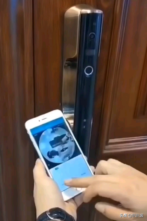 "指纹锁"正逐渐退出中国家庭？听开锁师傅说完，我才恍然大悟！