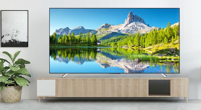 华为Mate 80超透亮灵珑屏，见证中国屏幕登顶