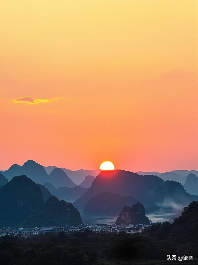 寻美巴渝：一天霞色，与君共醉