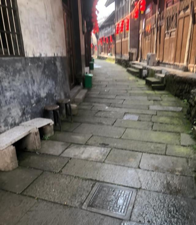 我是广东人，去浙江金华游玩，离开时，有4个疑惑萦绕心头。