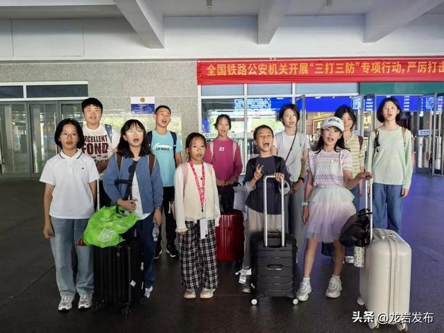 龙融研学国庆北京行圆满收官：在行走的课堂“悟”出真知