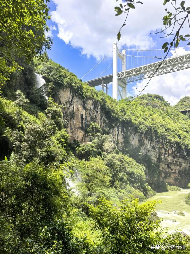 多彩贵州自驾游之黔西南州兴义篇:万峰林与马岭河峡谷的山水交响