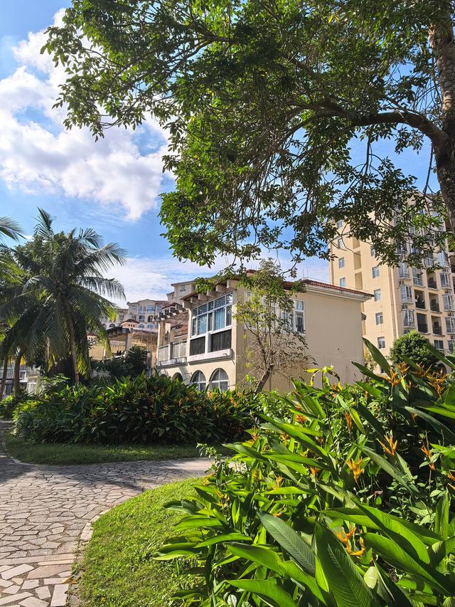 又回海南天来泉