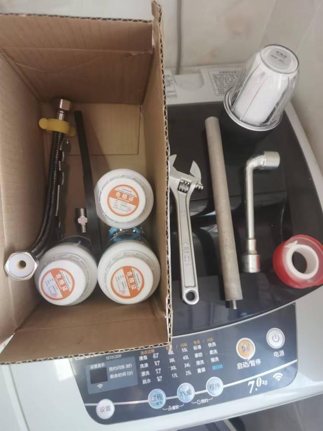 别再花冤枉钱！小白自己动手清理热水器超简单