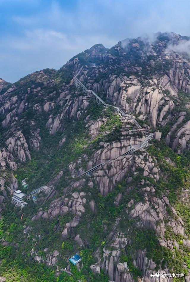江西你糊涂啊不宣传这座山，颜值不输三清山，电梯坐到山顶