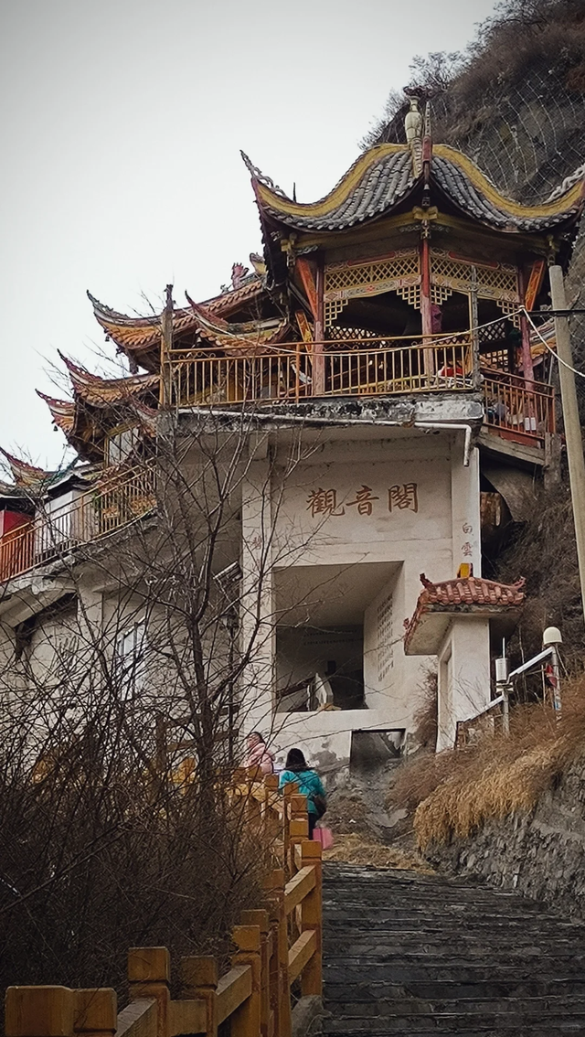 收藏！成都出发5个低海拔亲子遛娃避暑胜地，周末往返必看！