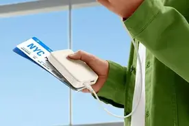 充电宝不能带上飞机了？快看看你的充电宝有没有3C标识图片