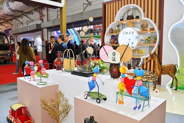 近800家参展商、16大展区……2025福建旅游交易会在南安启幕！