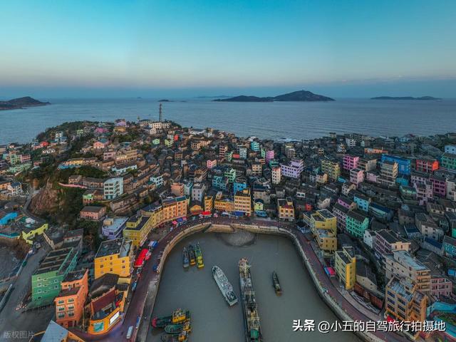 浙江玉环逆向旅行攻略！避开人流，3 天吃透 15℃暖阳与蓝海