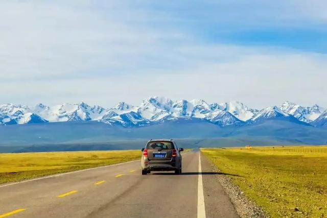 43.5亿人次自驾热潮来袭!从318到城市漫游,新玩法重塑出行生态