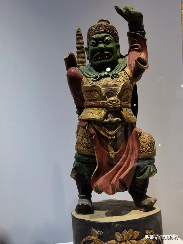 在开封清明上河园内，竟藏着这样一处小众博物馆：大朴造像博物馆