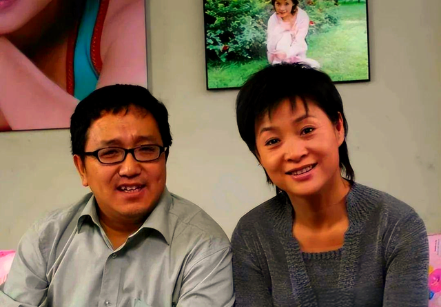 二婚娶丫蛋为妻，俩人相差十多岁，句号为当初的选择承担了责任