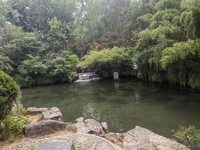 速游济南趵突泉后记