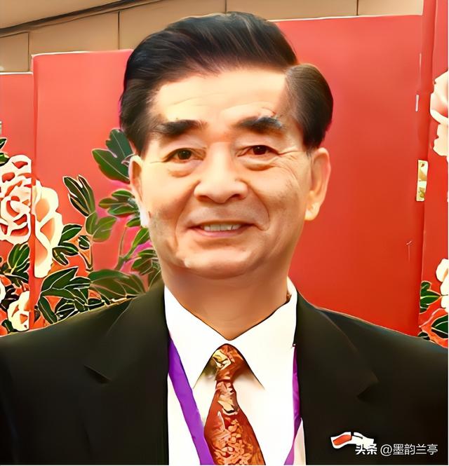 顶级伪装者！“内鬼”潜伏我国30年，国家彻查