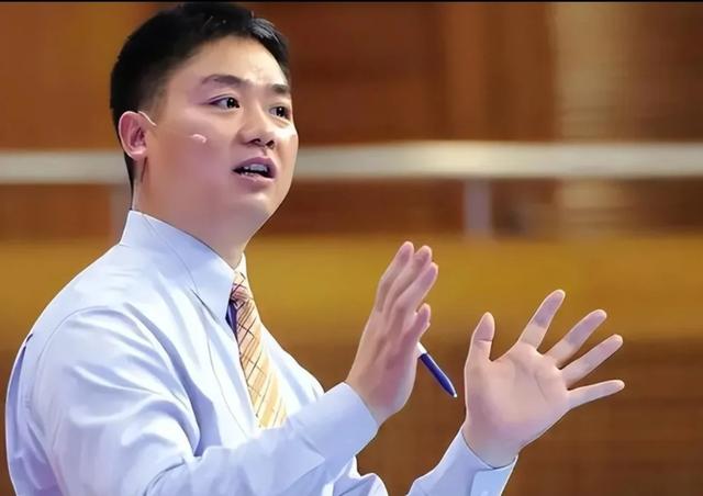 刘强东梦想为舟奋斗作桨