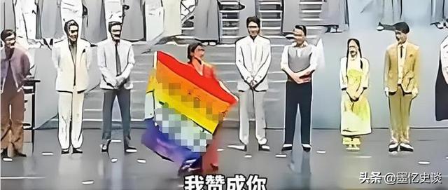 面相变了！拒绝道歉，“逃往”法国，57岁金星满脸褶子胸都小了