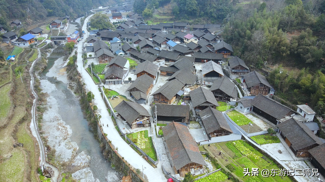 探索湘西奇人，耗资20余年，独自隐居山顶打造世外桃源