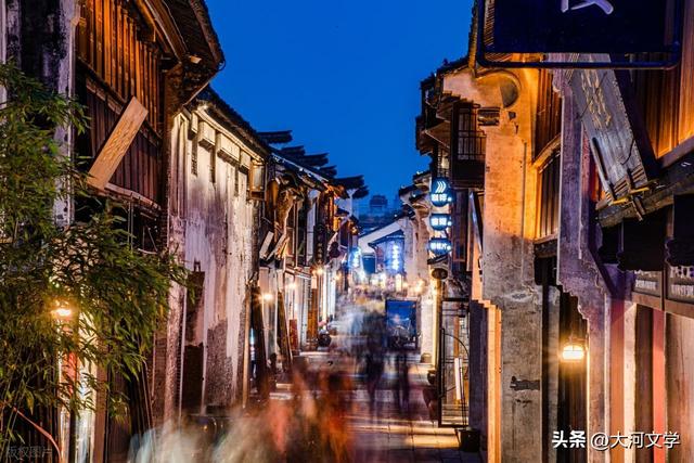 魏福春：“月河”小记