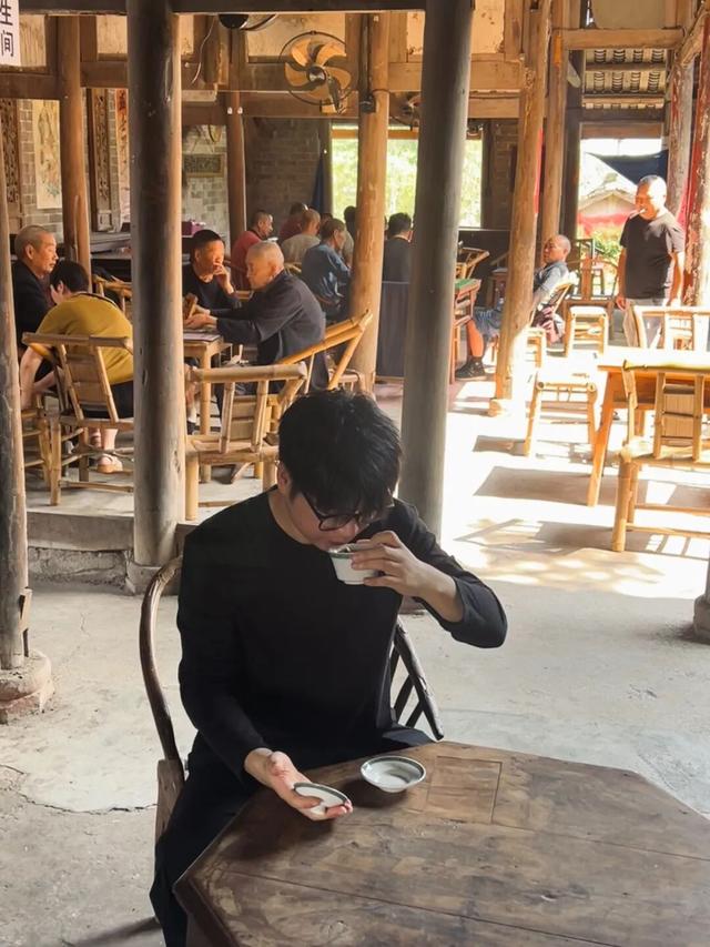 周末就冲！亲测3条被严重低估的徒步线，林海吸氧峡谷石窟！全部免费最快40min飙拢！