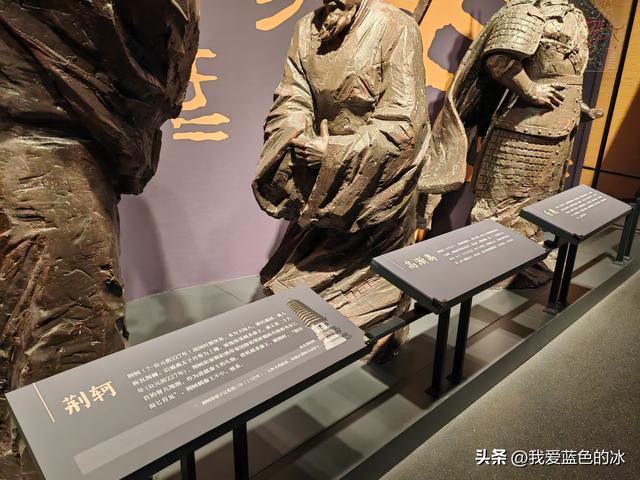 参观保定市博物馆，看到这个展厅，就觉得这个博物馆档次不够高
