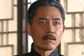 再看《大宅门》：申小青新婚夜的不堪，彻底揭开白景琦伪善遮羞布图片