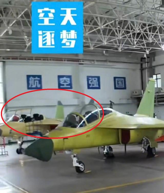 新一代超级小黄蜂战机曝光有何意味