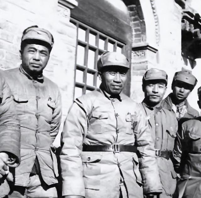 1958年，毛主席罕见评价：萧克历史上就不老实，说的是什么事情？