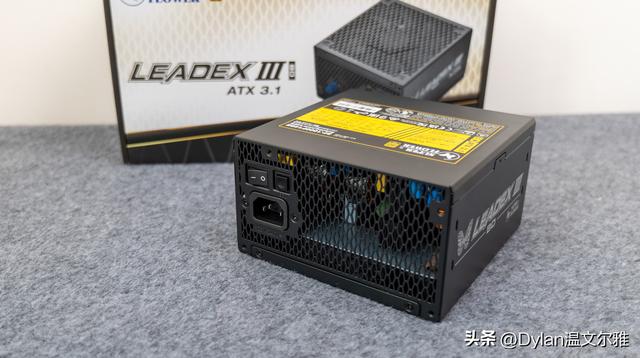 ATX也能玩便携？可以领着走的ATX主机，机械大师 C34 Pro装机体验