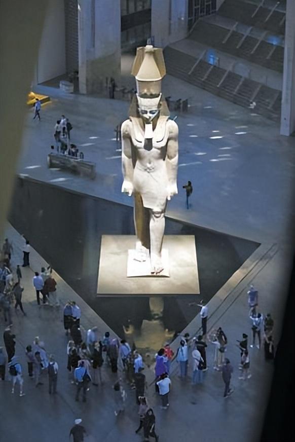 扛过疫情，停工2次！金字塔旁 “博物馆” 开业，馆内却被中国抢镜