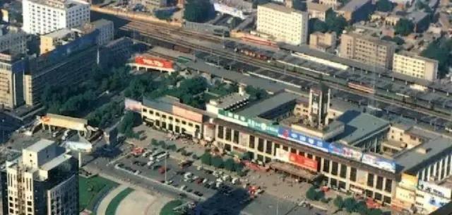 70多年前的大雪天，毛主席为啥决定把河南省会由开封迁至郑州