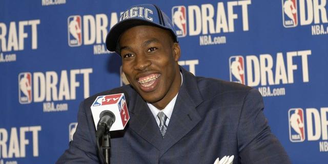 “魔兽”德怀特·霍华德，TA评NBA75大之56