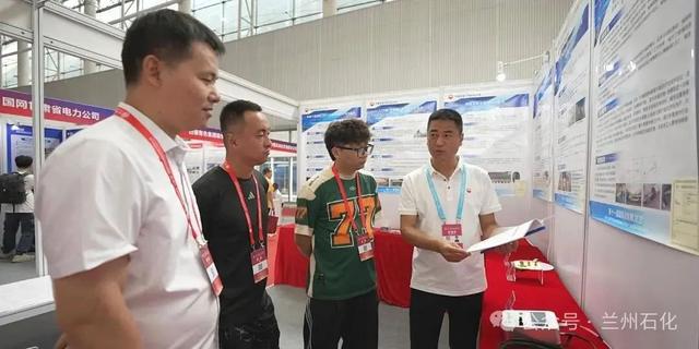 兰州石化公司9项成果在第十一届国际发明展览会上摘金夺银